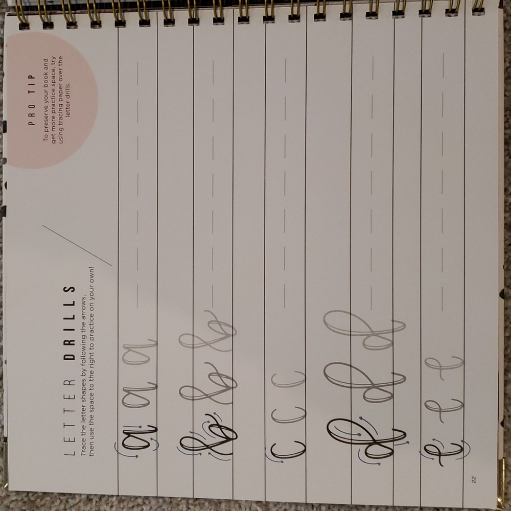 Hand Lettering 101 Book - Picture 2 of 5
